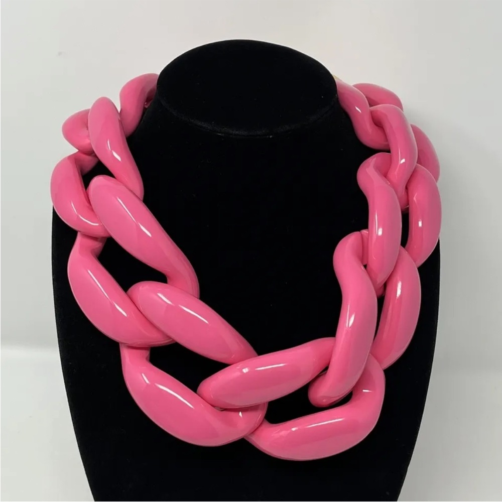 Moschino Chunky Pink Chain Necklace Runway Statement RARE HTF 2015 Barbie Collec